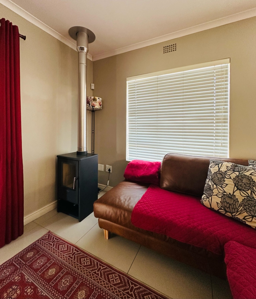 3 Bedroom Property for Sale in Sonstraal Heights Western Cape